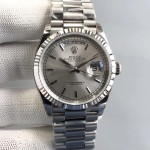 Sunday Calendar series men's and women's watches, silver dial, silver bezel, 36mm and 40mm sizes, silver President-style bracelet.